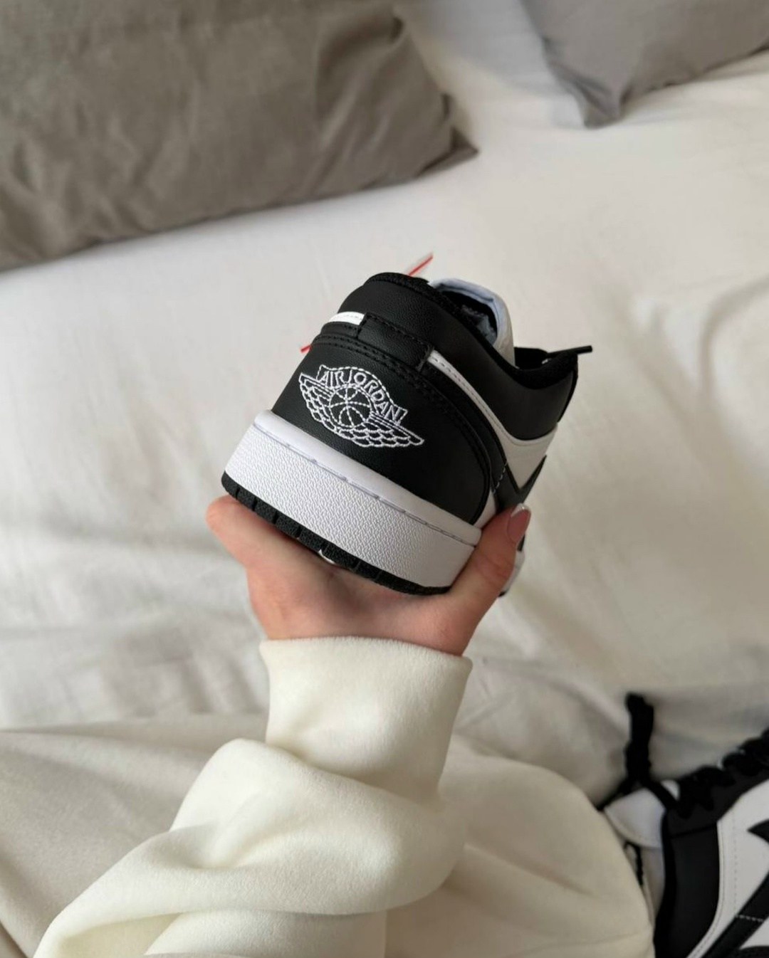 nike air jordan 1 low,air jordan 1 low black and white,кроссовки nike air jordan 1 low,nike air jordan 1,air jordan 1 low