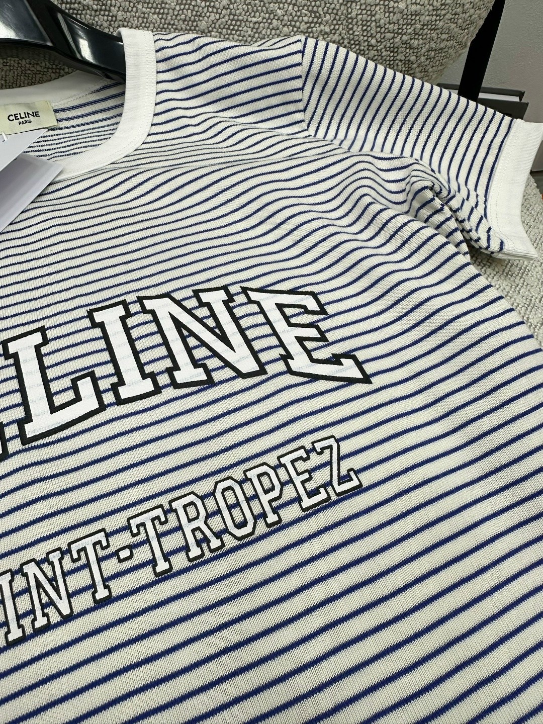 брендовые вещи,футболки женская,стильная футболка,футболка в полоску,женская кофта