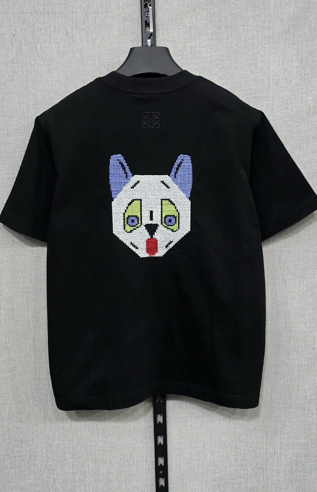 футболка,футболки женские мужские,футболка с логотипом,футболка повседневная,футболки женская