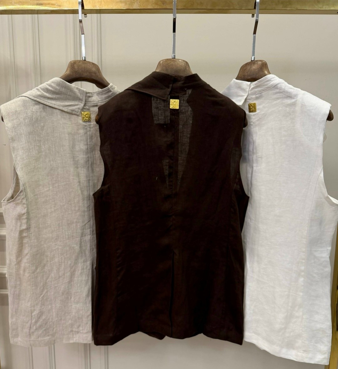 жилет льняной,жилет из льна,женские жилеты,жилетка из льна,льняная жилетка