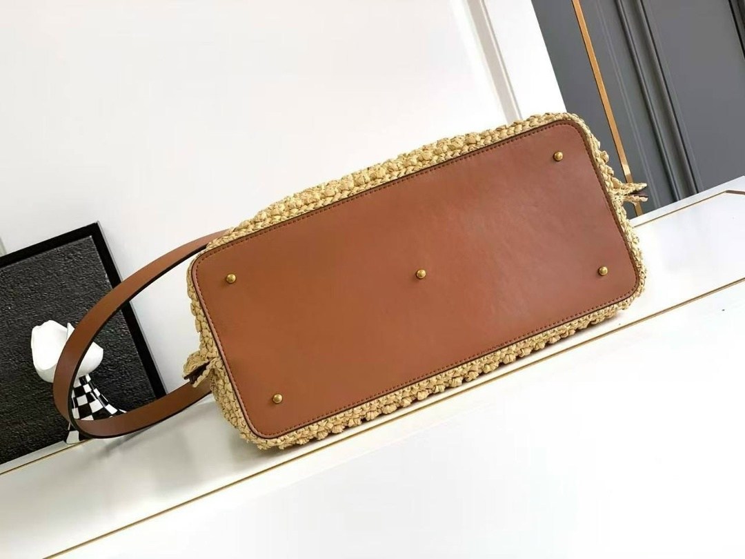 сумка,женская сумка,женская брендовая сумка,модная сумка,valentino сумка