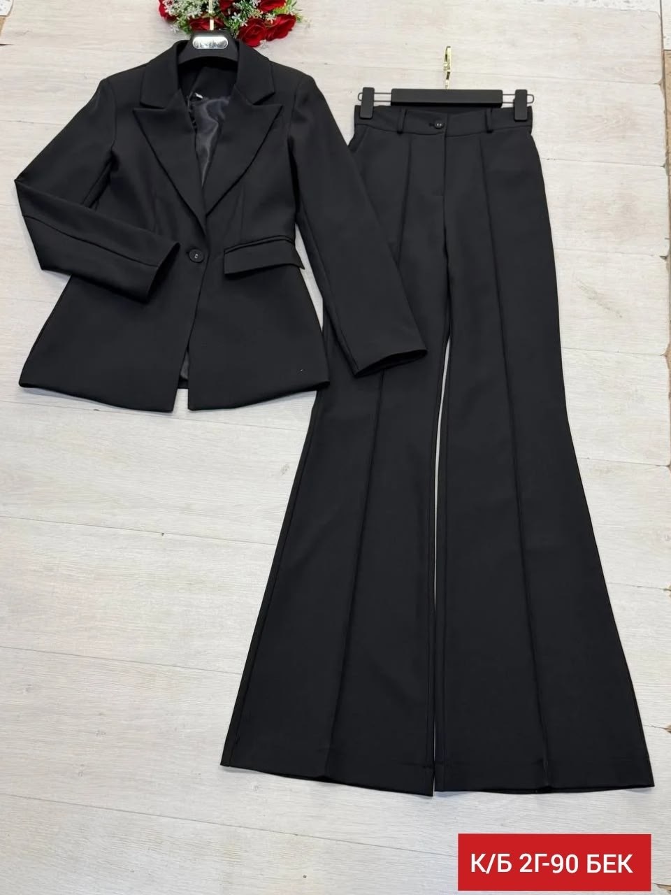 брючный костюм,классический костюм,деловой женский брючный костюм,брючные женские костюмы,брючный костюм классика