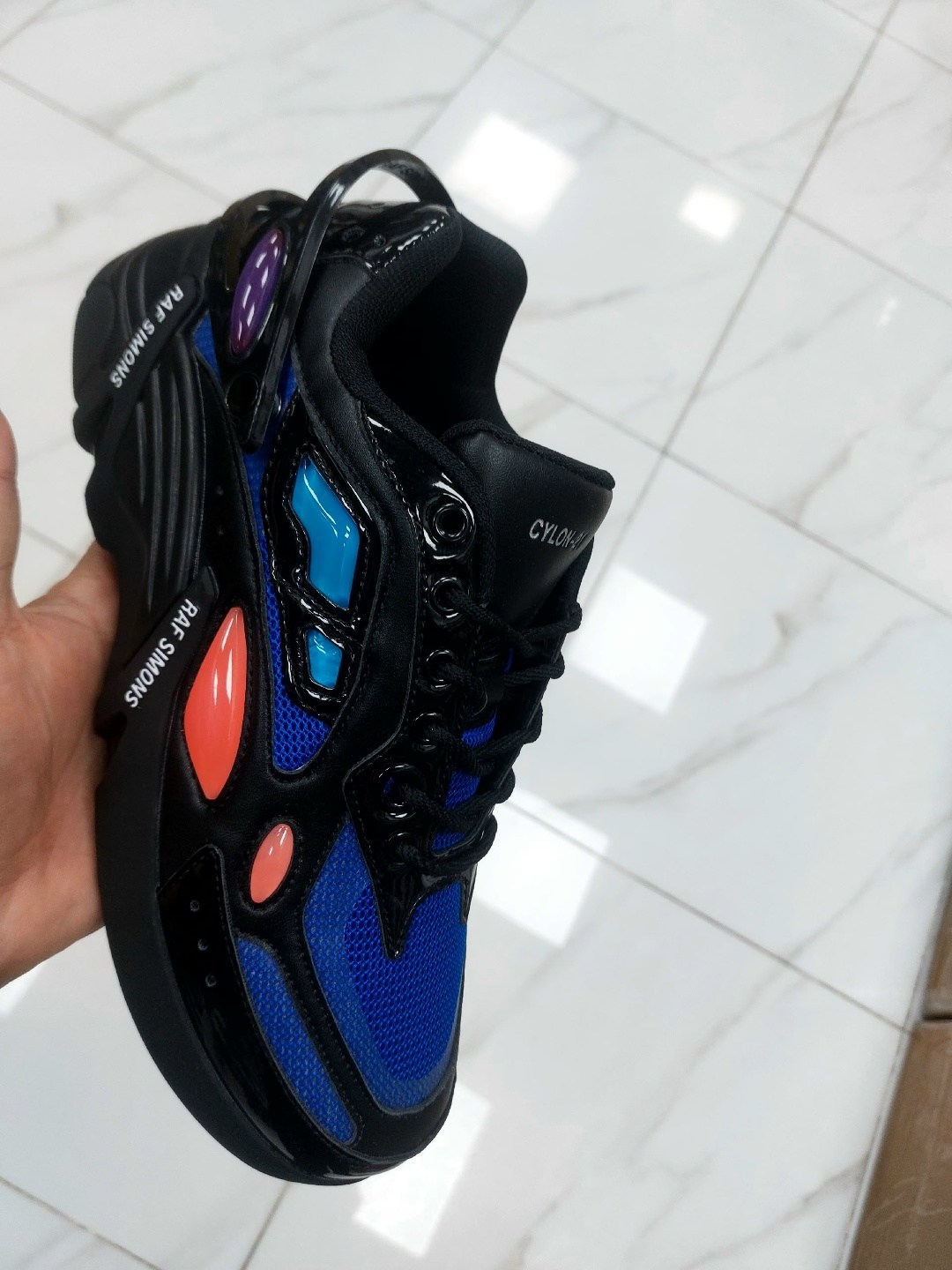 кроссовки raf simons,кроссовки raf simons cylon 21,кроссовки,кроссовки raf simons cylon черный,кроссовки raf simons cyclon-21