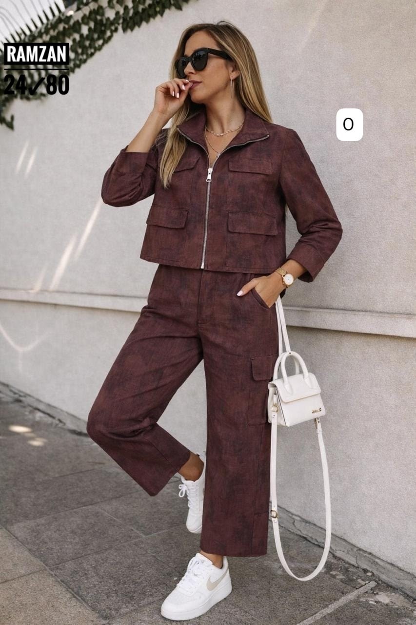 брючный вельветовый костюм с рубашкой,брючный костюм из вельвета женский,вельветовый костюм женский,костюм брючный с рубашкой,костюм брючный повседневный
