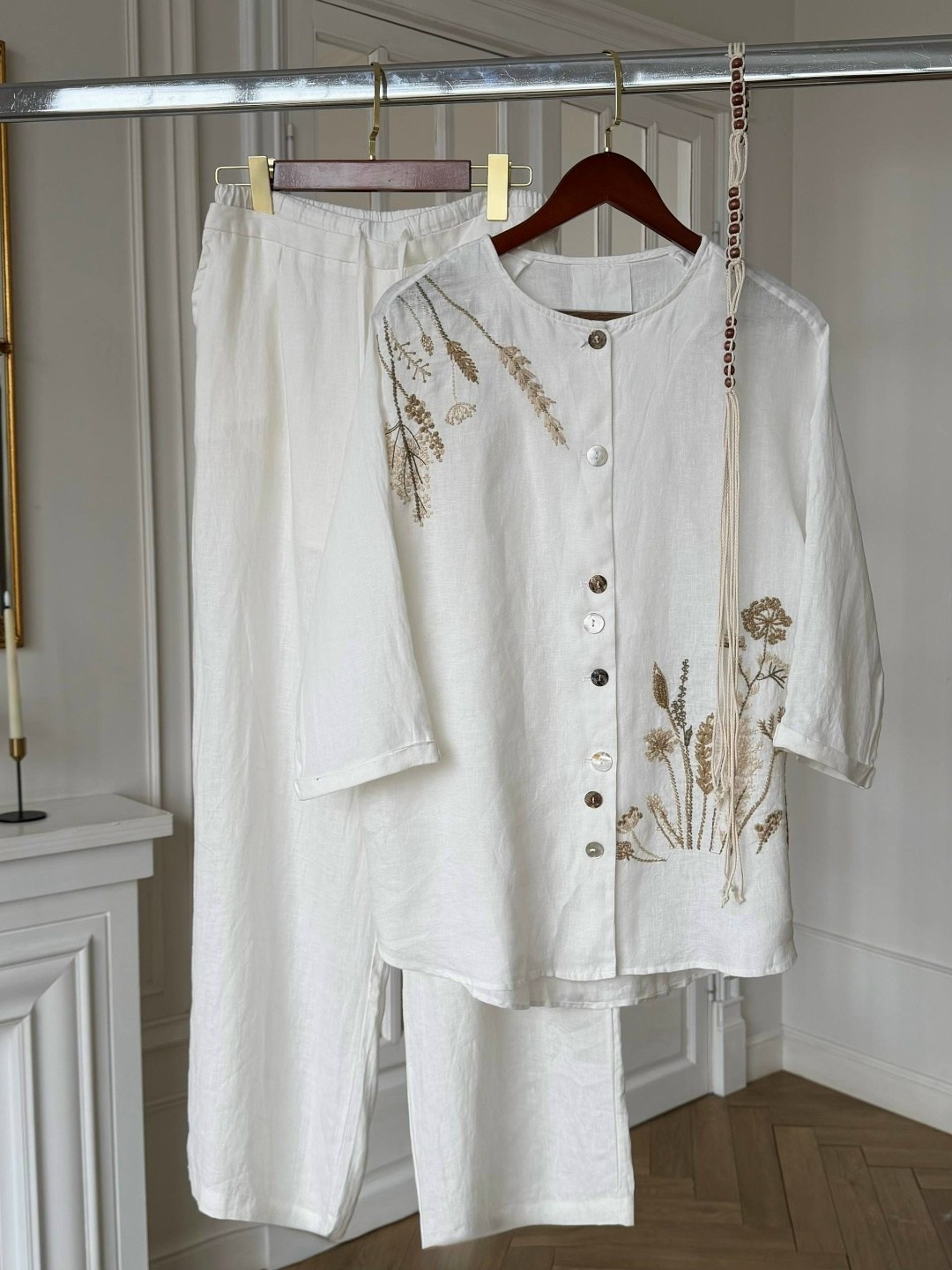 льняной брючный костюм,костюм брючный женский льняной airy,костюм из льна женский летний,льняной костюм с брюками,костюм из льна женский летний с брюками