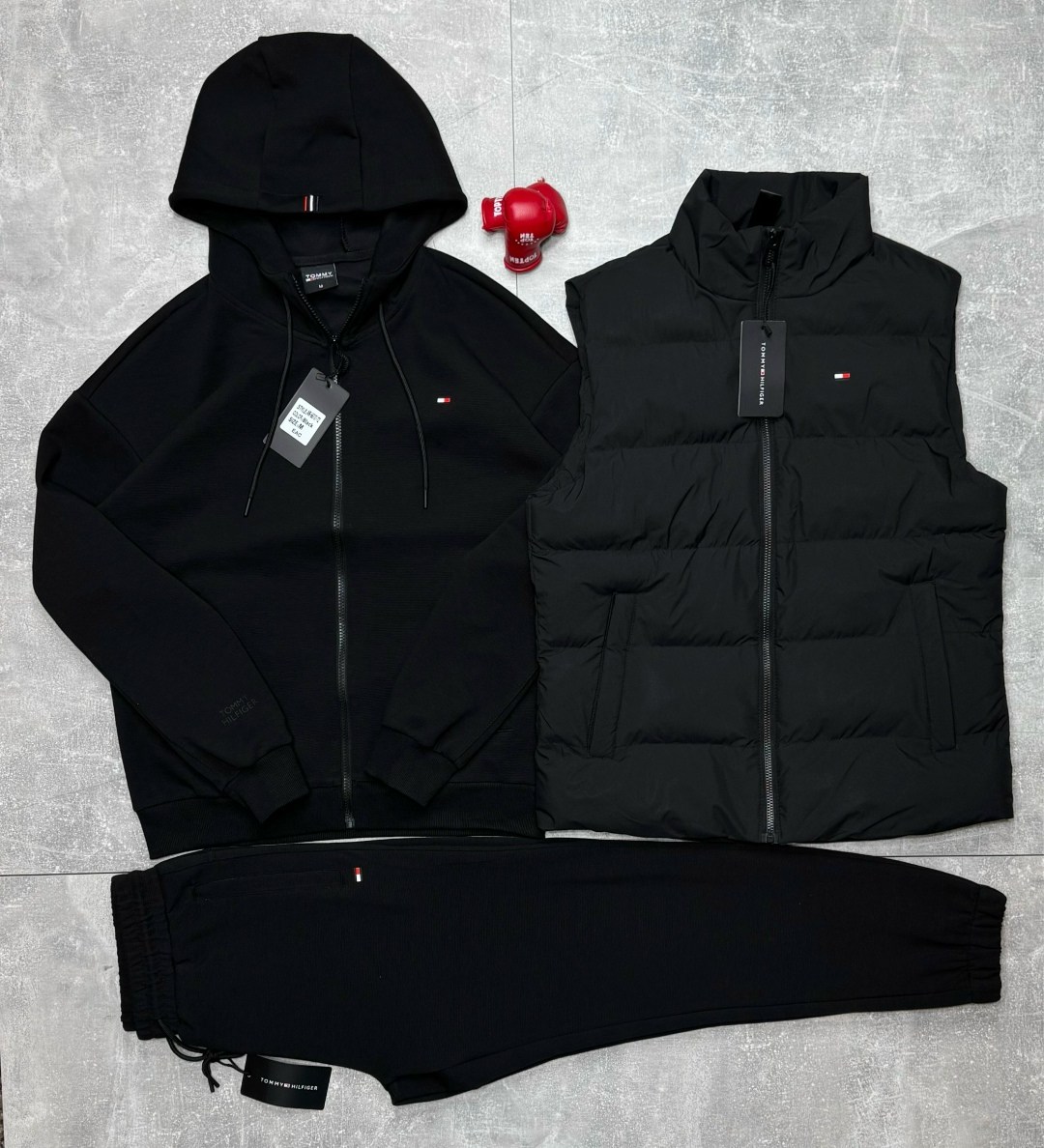 спортивный костюм томми хилфигер мужские,спортивный костюм tommy hilfiger,спортивные костюмы утепленные,костюм спортивный