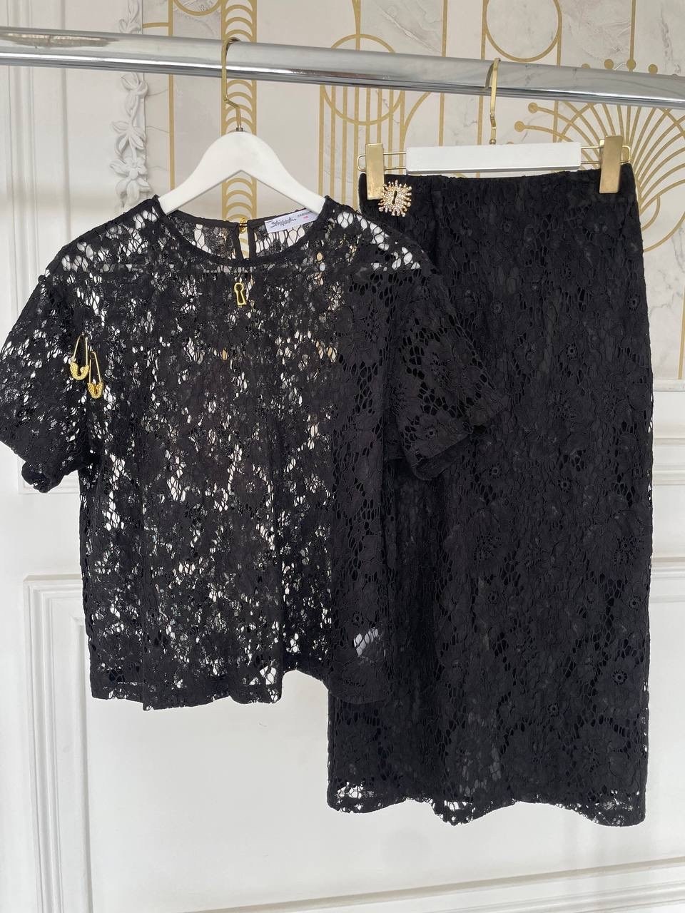 костюм с юбкой,кружевная юбка,платья гипюр,женский костюм с юбкой,нарядное платье