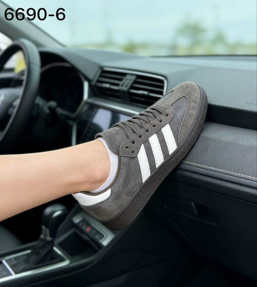 ,кроссовки adidas spezial,кроссовки adidas handball spezial,adidas кроссовки,женская