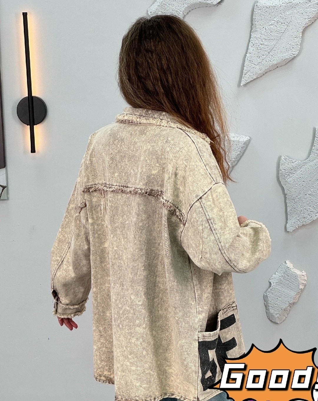 рубашка женская джинсовая оверсайз,куртка джинсовая оверсайз,женская джинсовая куртка оверсайз,куртка джинсовая,джинсовая куртка на пуговицах удлиненная оверсайз