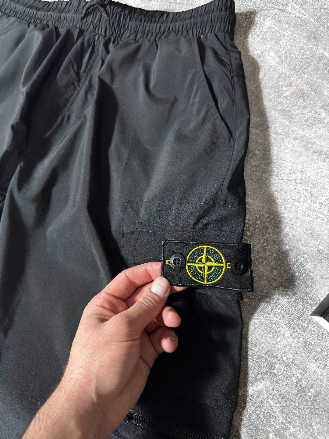 стон айленд штаны мужские,штаны стон айленд,спортивные штаны stone island,stone island мужские спортивные штаны,мужские брюки карго stone island