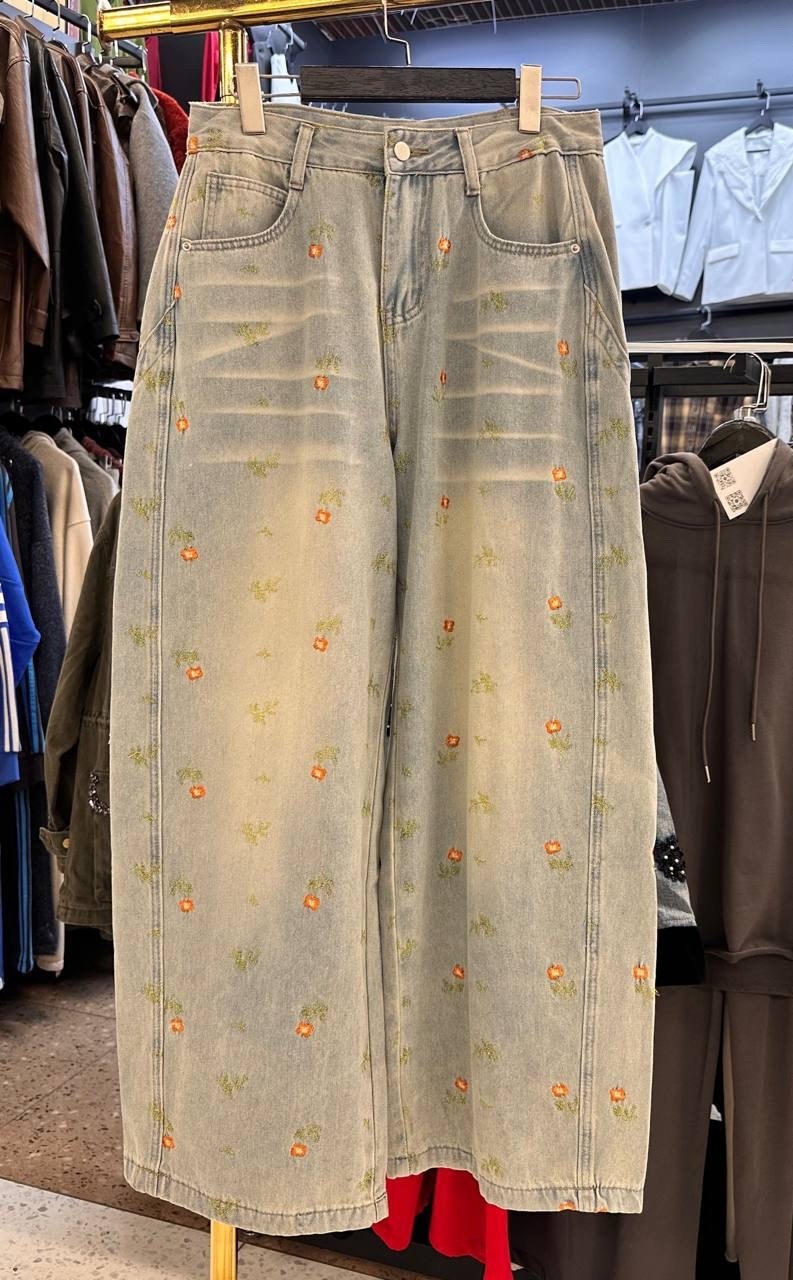 джинсы женские,джинсы женские широкие,джинсовые брюки,джинсы с вышивкой,женские джинсовые брюки