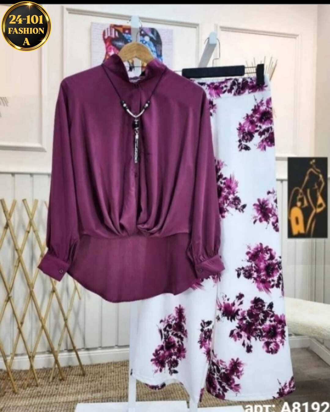 комплект одежды женские,модная женская блузка,костюм двойка женская,, оптом