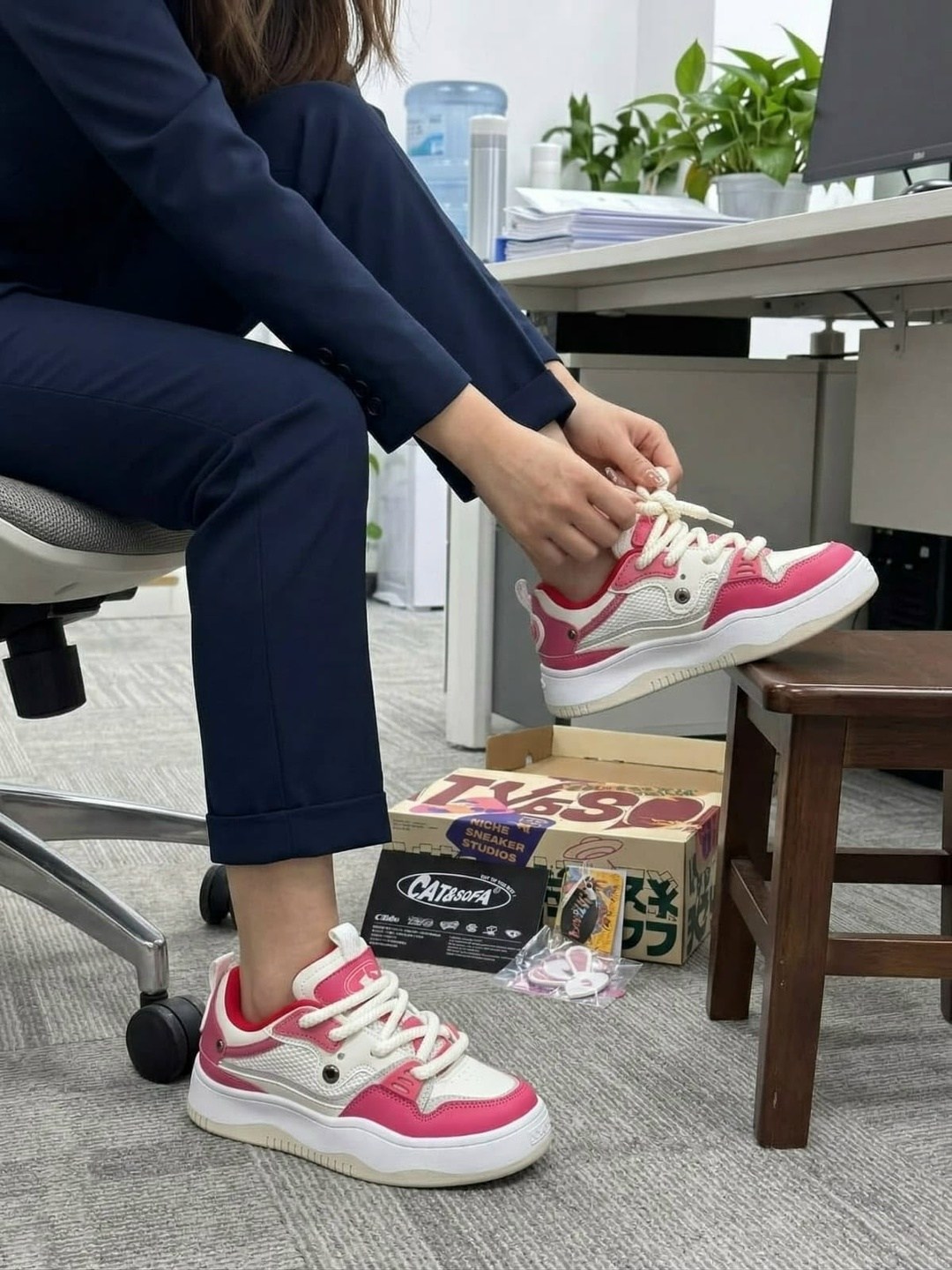 офисный,офисная мода,работа в офисе,дама в офисе,женские деловые костюмы