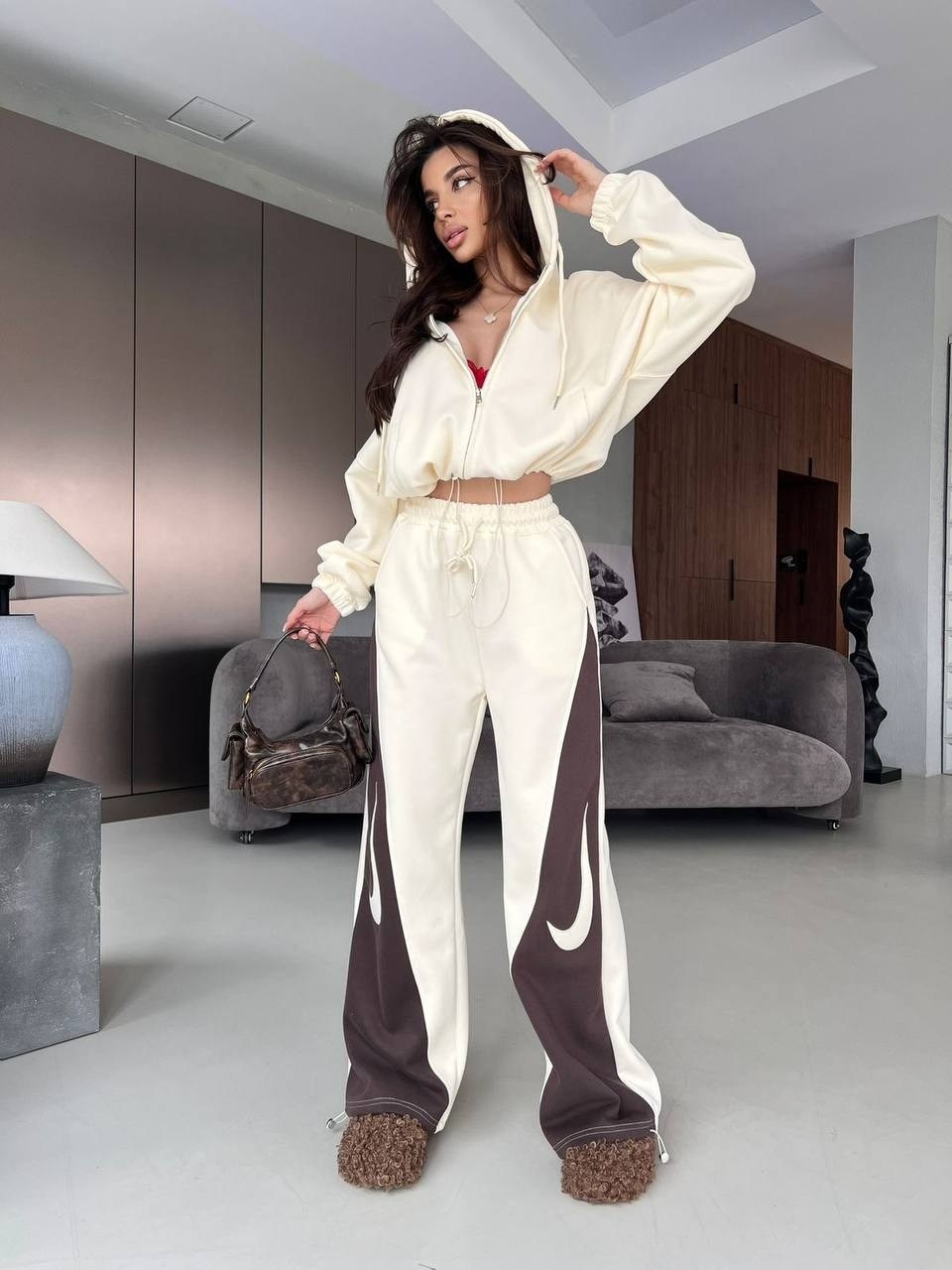 стильные костюмы,спортивные женские костюмы,спортивный костюм,женский костюм,костюм белый