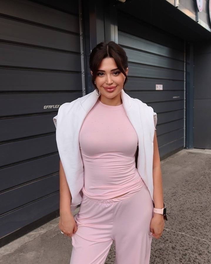 костюм женский с брюками палаццо,костюм с брюками палаццо,модные образы,модные наряды,костюм с брюками арт. 10312238