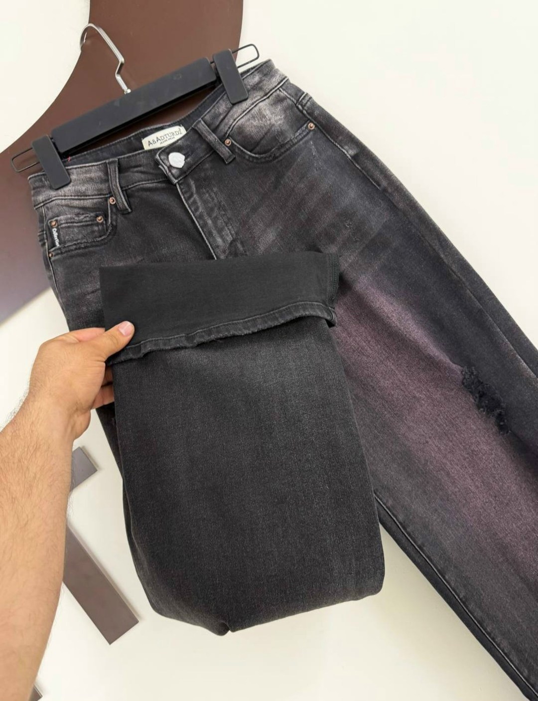 широкие джинсы,джинсы черные широкие,джинсы женские широкие,джинсы женские,джинсы