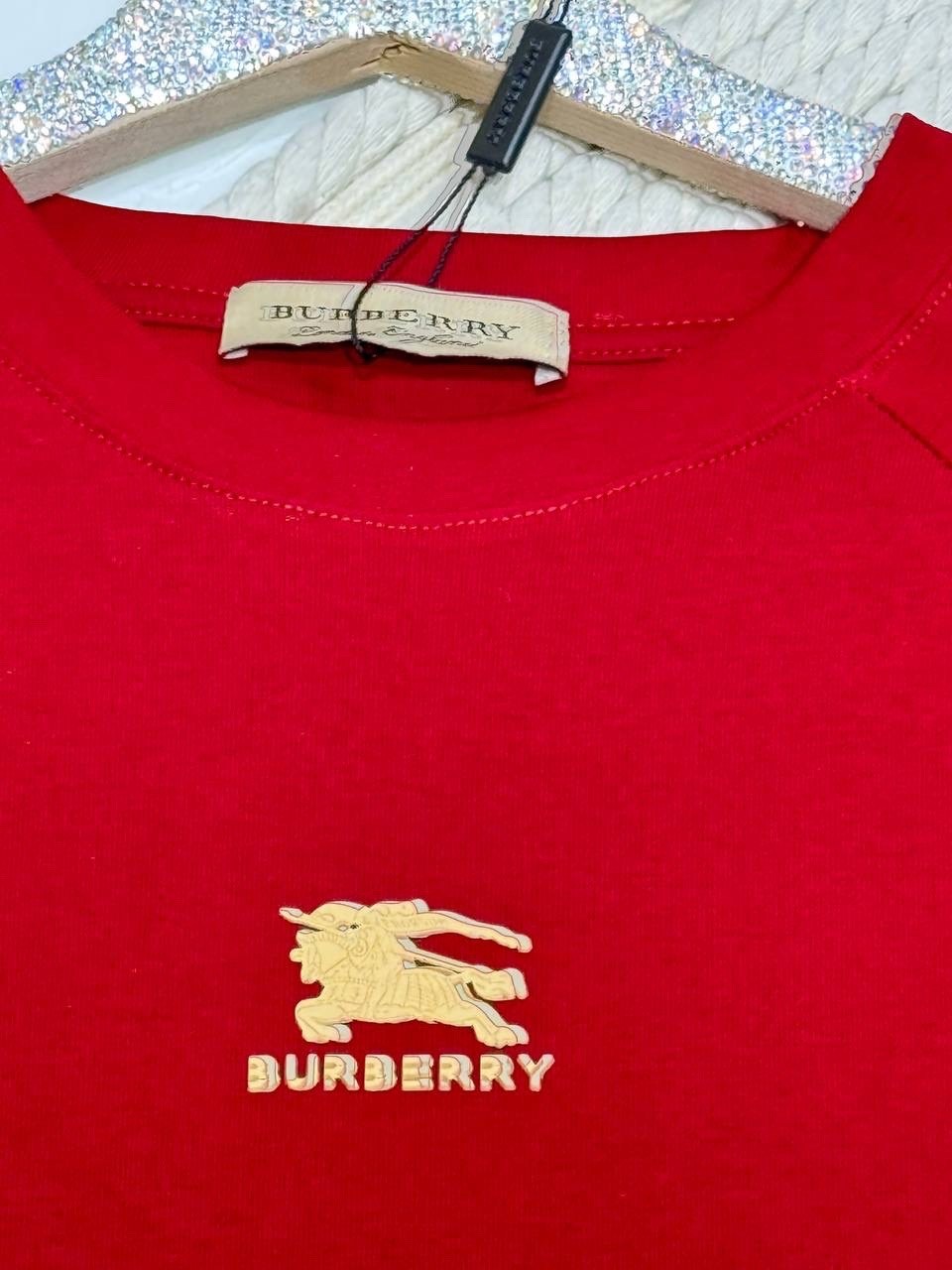 женские джинсы,футболки женская,прямые джинсы женские,джинсы укороченные,джинсы брюки