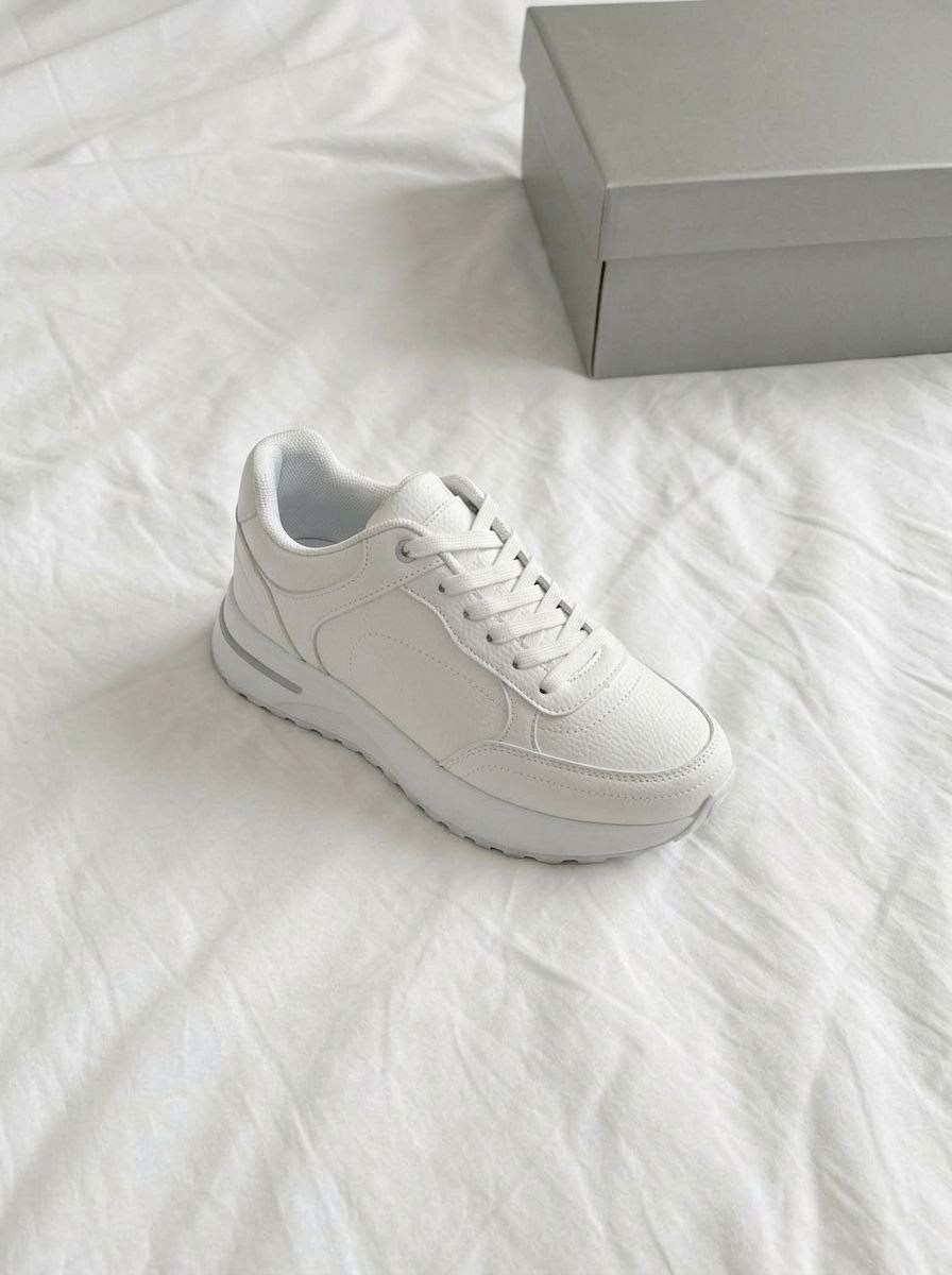 кроссовки белые женские,женские кроссовки,белые кроссовки,кроссовки светлые женские белые с высокой подошвой,белые кроссовки женские на высокой подошве