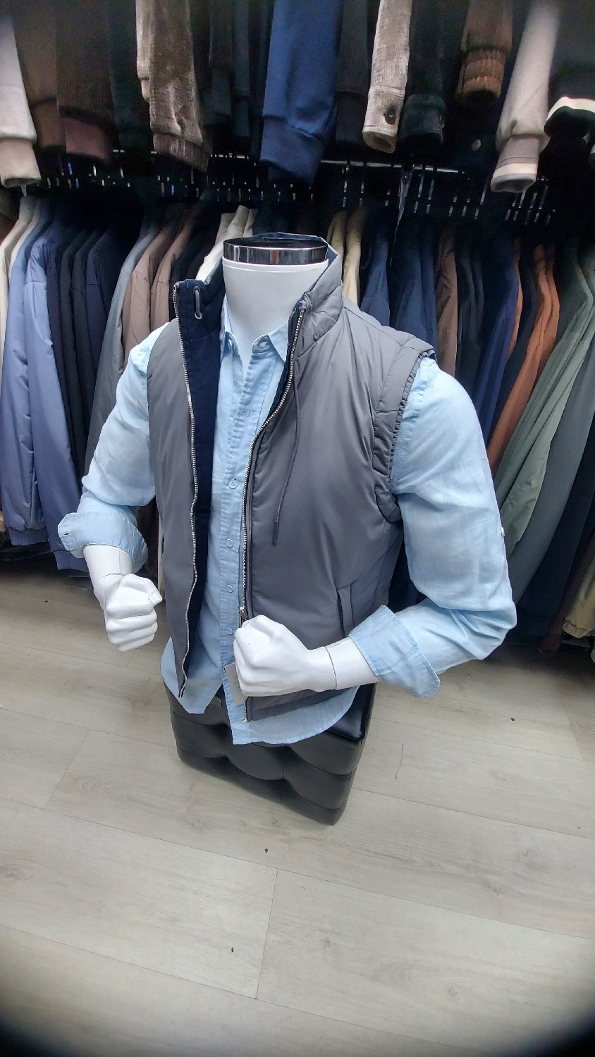 жилет мужской,мужская безрукавка,жилет утепленный мужской,жилет,жилет утепленная