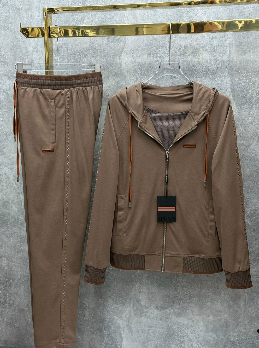 спортивный костюм brunello cucinelli,костюм спортивный loro piana,костюм brunello cucinelli,костюм loro piana,костюм спортивный