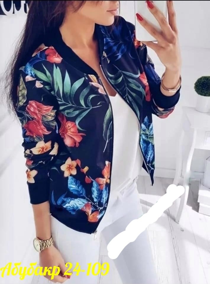 куртка женская модная,,стильная куртка,бомбер куртка женская,женские костюмы