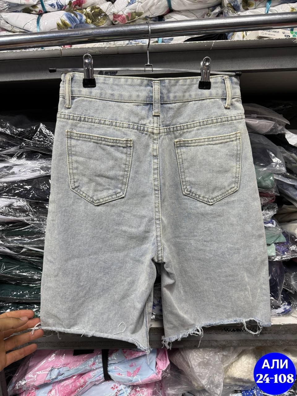 женские джинсовые шорты,джинсовые шорты бермуды,шорты джинсовые летние бермуды,шорты бермуды джинсовые летние с высокой посадкой,женские шорты