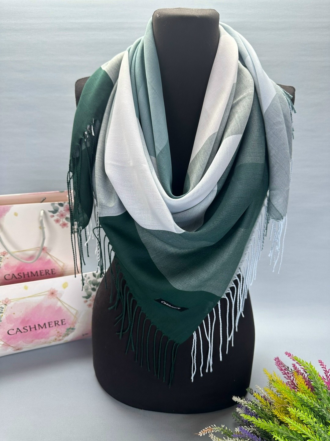 платки кашемир,шарфы и платки,теплый кашемировый платок,платок женский теплый,шарф платок кашемир