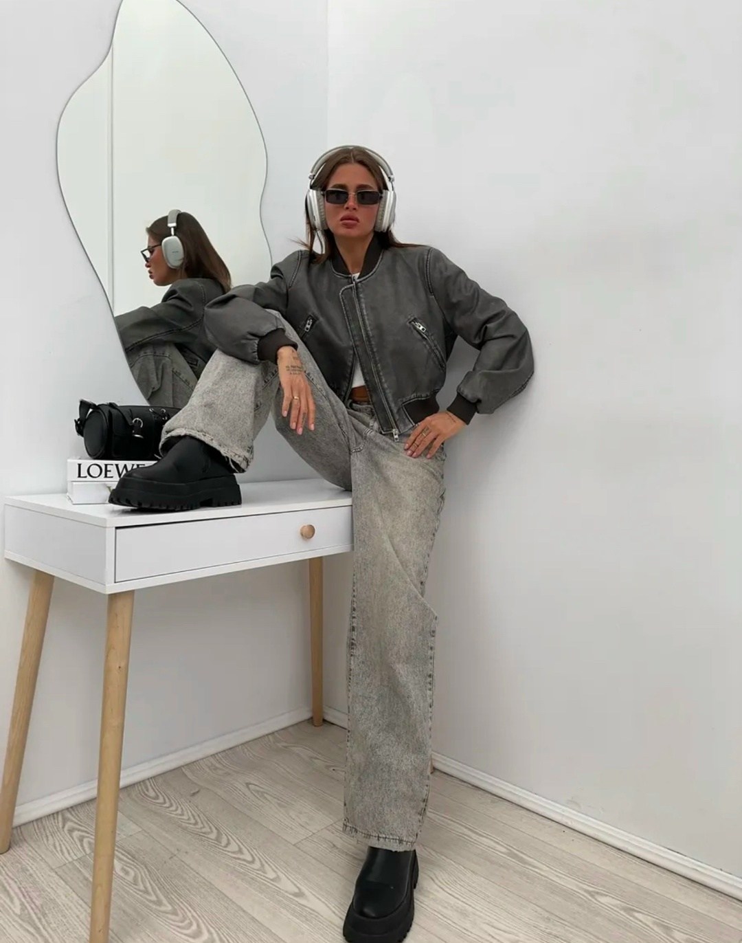 куртка бомбер,куртка бомбер кожаная,бомбер женский,куртка женская серая