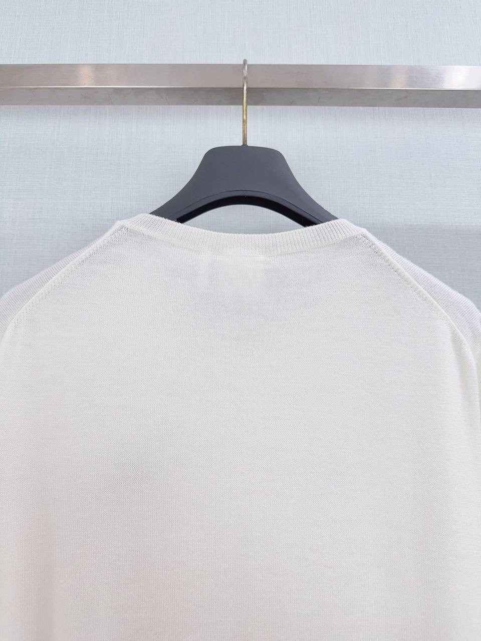 брендовые вещи,футболки модные,футболки женская,брендовые футболки,летние футболки