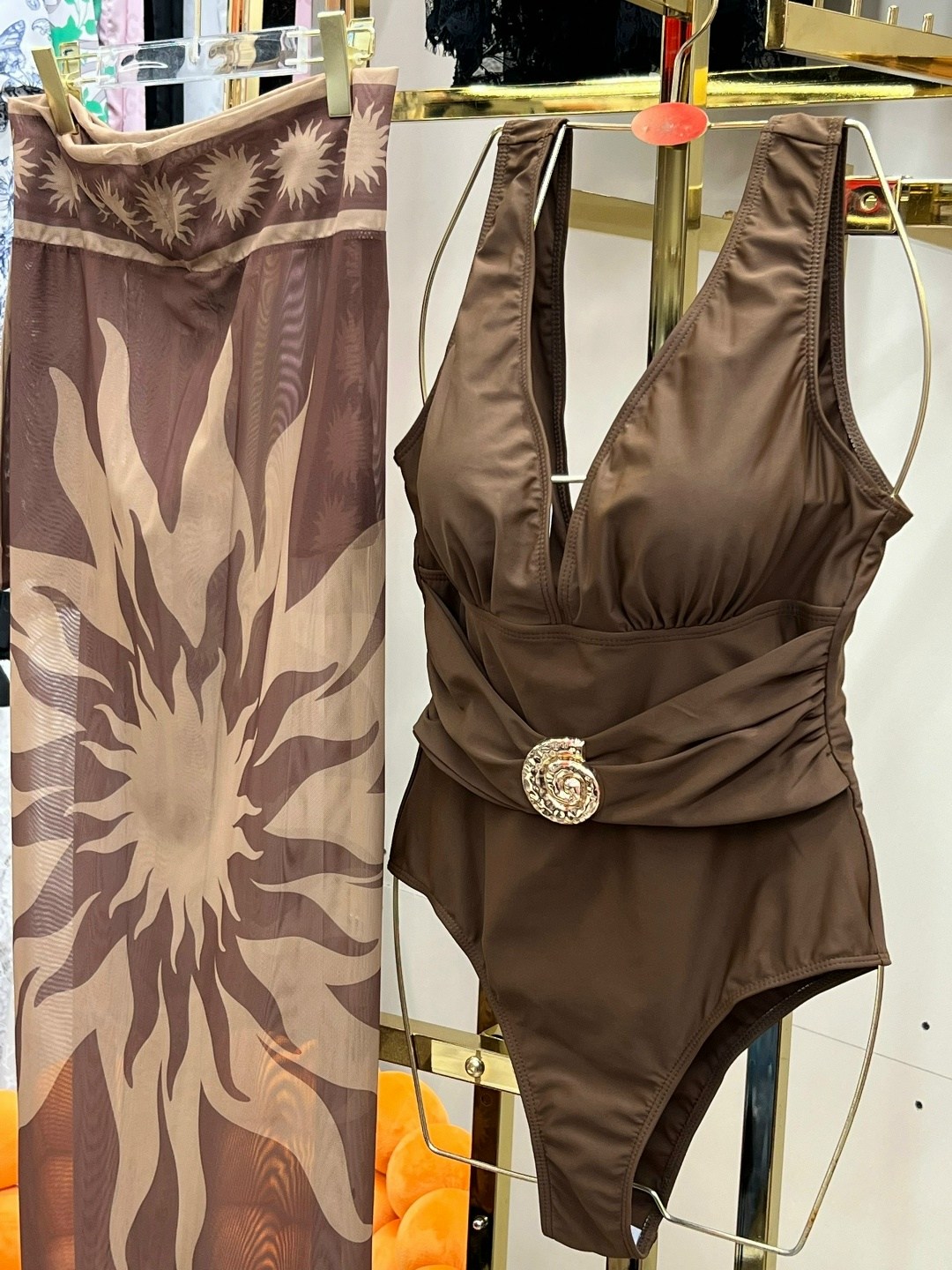 женский купальник слитный,купальник женские,слитные купальники,купальные костюмы,коричневый купальник