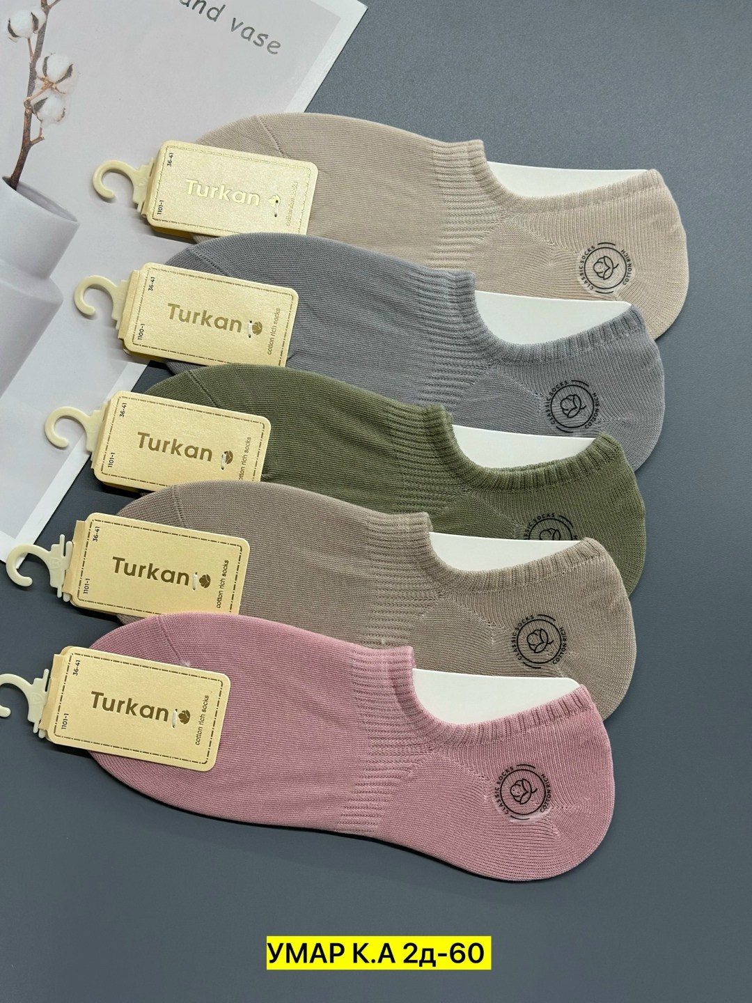 вязаные брюки,свитера вязаные,детский свитер,снуд для новорожденного,вязаная одежда