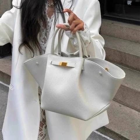 demellier черная кожаная сумка тоут для женщин,сумка-тоут midi new york из кожи demellier черный,тоут сумка,сумка женская новая,сумка