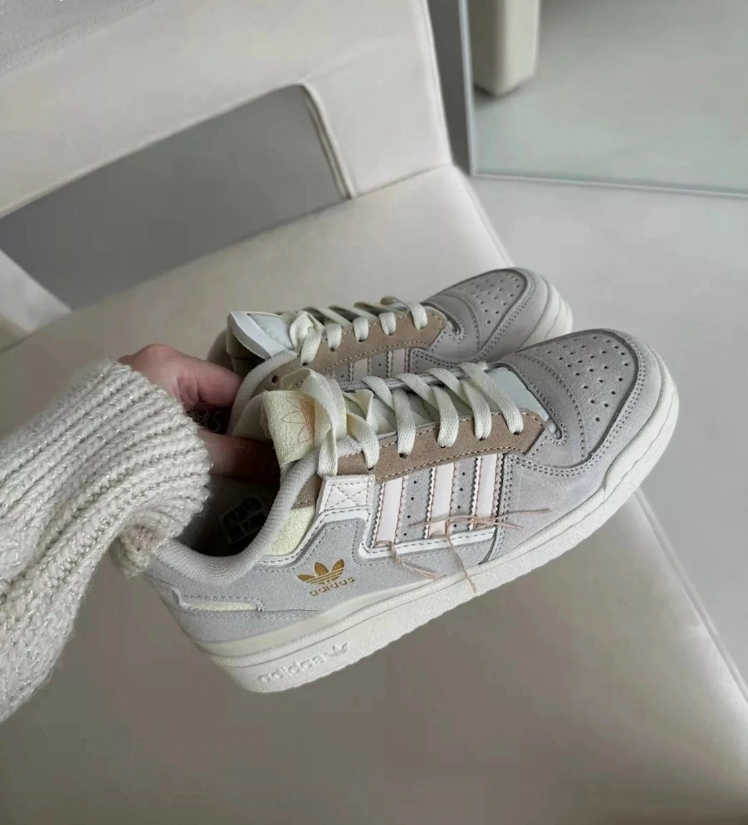 женские кроссовки adidas,adidas forum low 84 бежевый лайт,,кроссовки адидас,кроссовки adidas