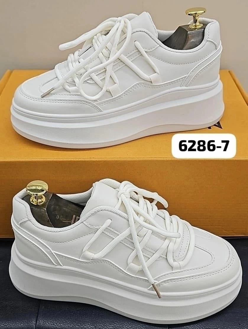 кроссовки женскиe,женские массивные кроссовки,женские кроссовки на платформе,кроссовки на платформе,белые кроссовки