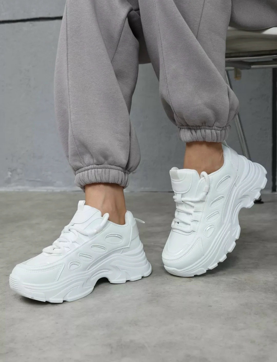 женские белые кроссовки,кроссовки женские,кроссовки на высокой подошве белые ovvo 311586380,кроссовки белые на платформе демисезонные спортивные eitin,кроссовки женские кроссовки на высокой подошве