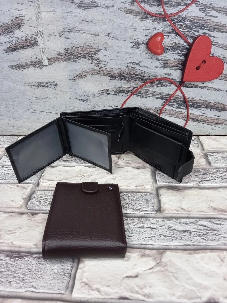 портмоне мужское из натуральной кожи,мужские портмоне,кошелек мужской из натуральной кожи,кошелек мужской,портмоне мужское выполнено из натуральной кожи вола