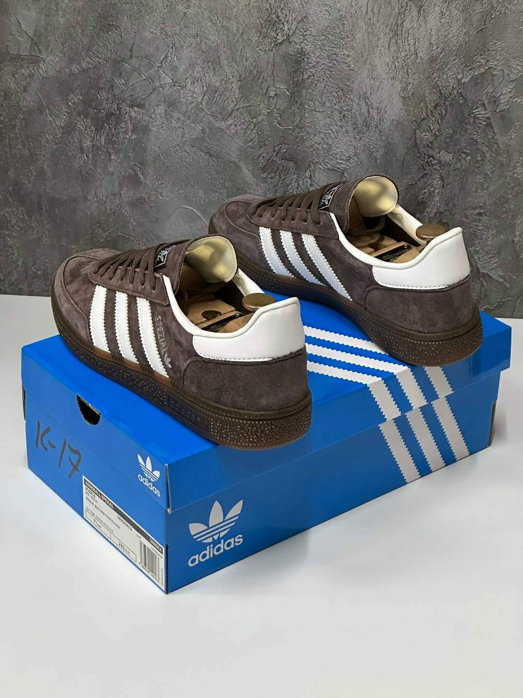 кроссовки adidas spezial,кроссовки adidas handball spezial,кроссовки spezial низкие спортивные adidas,кроссовки adidas spezial коричневые,кроссовки adidas spezial женские