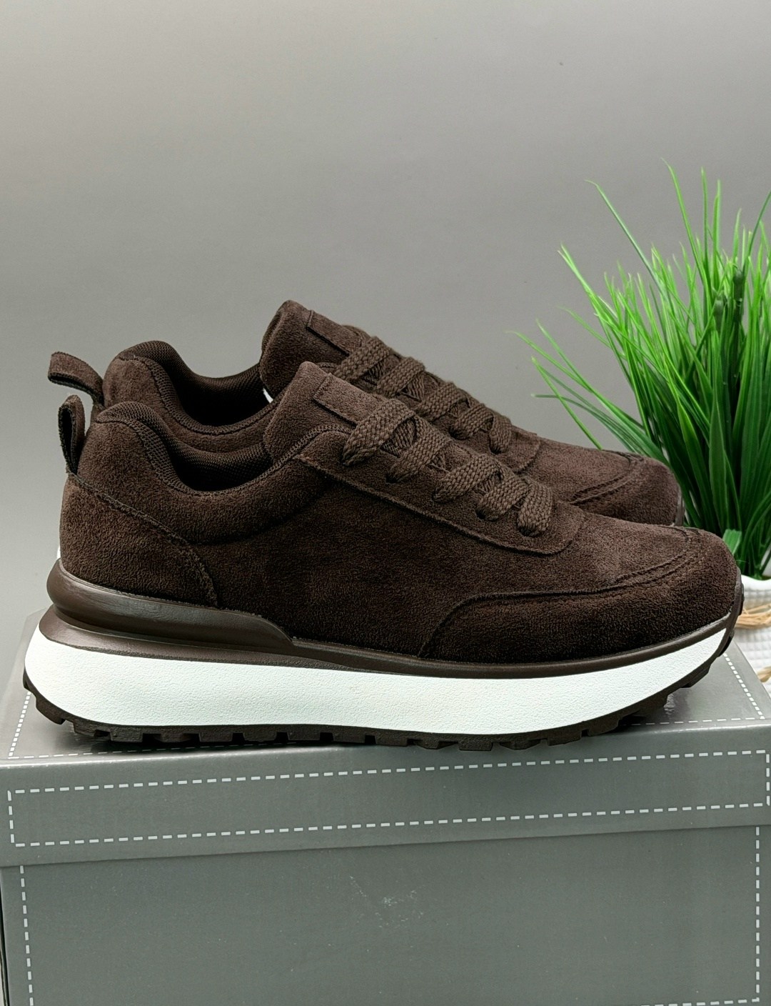 ,замшевые кроссовки,женские кроссовки из натуральной замши,brunеllо сuсinеlli женские замшевые кроссовки,кроссовки brunello cucinelli