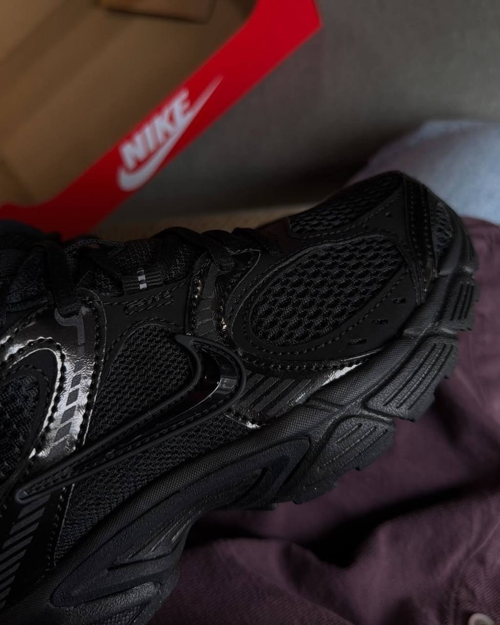 кроссовки nike,черные кроссовки,кроссовки,кроссовки мужские nike,кроссовки женскиe