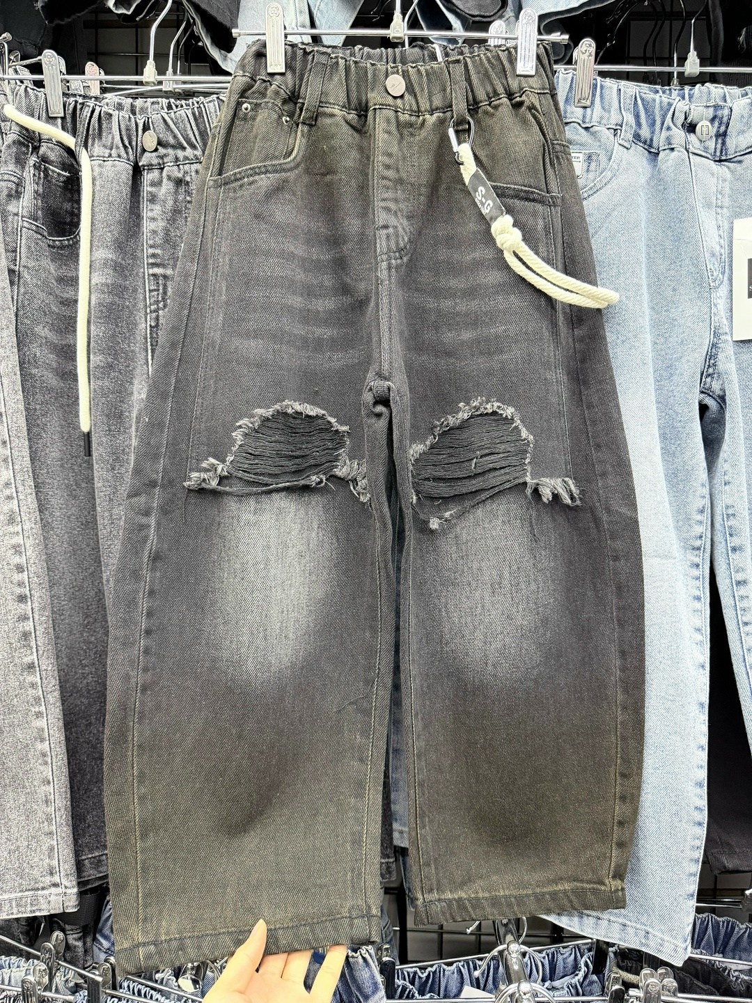 шорты мужские джинсовые градиентные,модные джинсы,джинсовые шорты,одежда джинсы,мужские джинсовые шорты