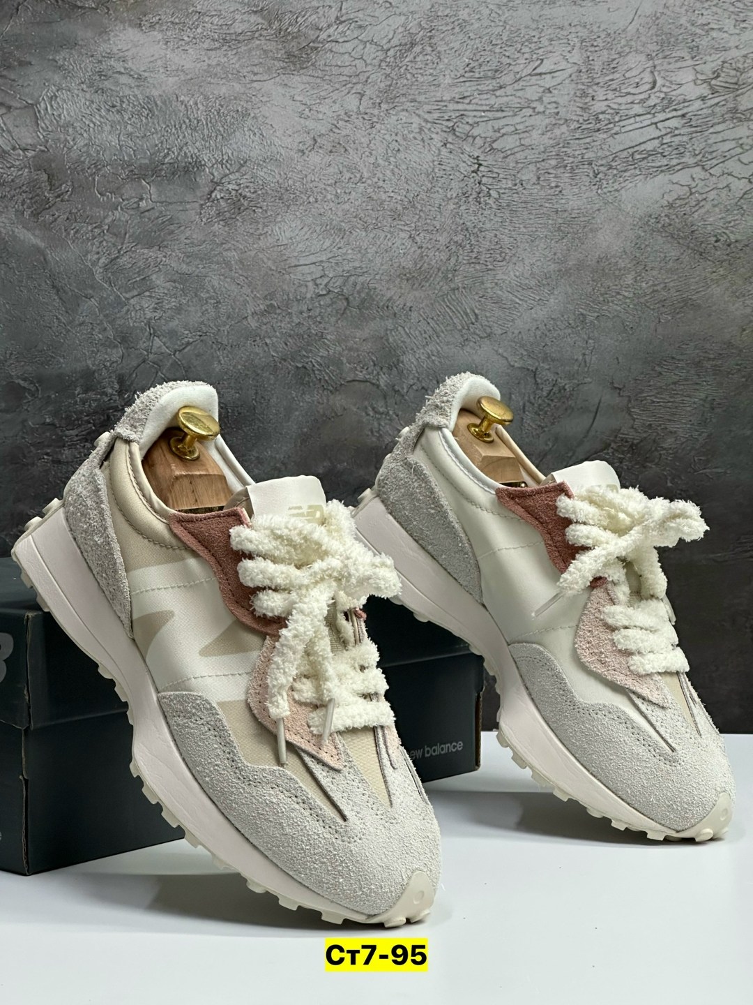 кроссовки new balance 327,new balance кроссовки 327 женские,кроссовки нью баланс женские новая коллекция 2026,кроссовки new balance,бежевые кроссовки new balance 327