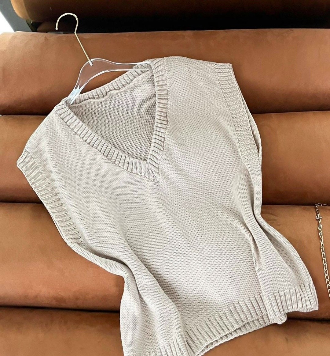 жилетка женская,трикотажный жилет,жилет вязаный женский,жилетка вязаная,вязаные жилеты