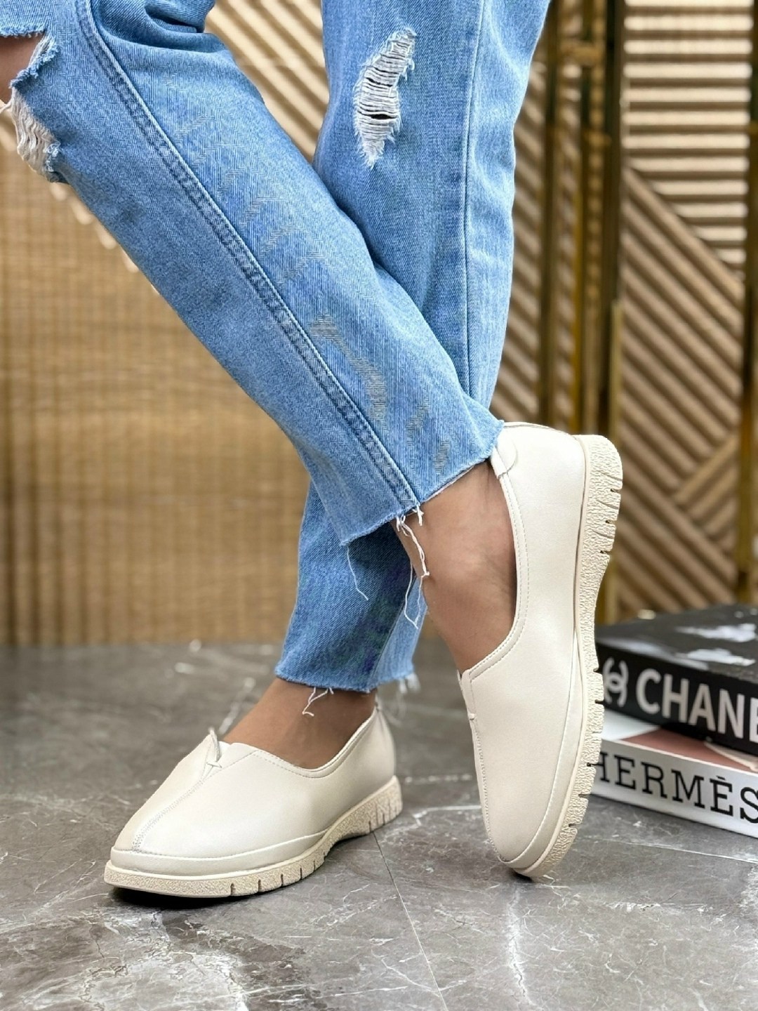 ,женская ,лоферы женские,бежевые лоферы, повседневные