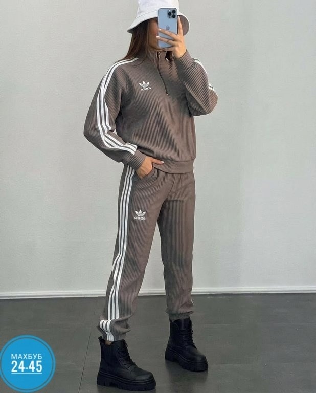 спортивный костюм женский adidas,женский спортивный костюм адидас,костюм спортивный женский adidas арт. 11897334,костюм спортивный женский,женский костюм двойка