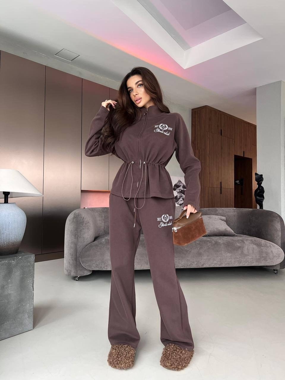 костюм на флисе,спортивный костюм женский,костюм женский на флисе,стильные костюмы,теплый костюм на флисе