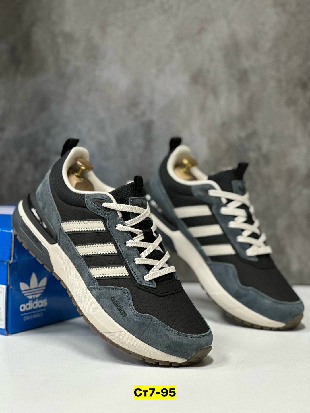 кроссовки мужские adidas,adidas кроссовки,зимние кроссовки adidas,зимние кроссовки adidas retropy f2 hi,кроссовки