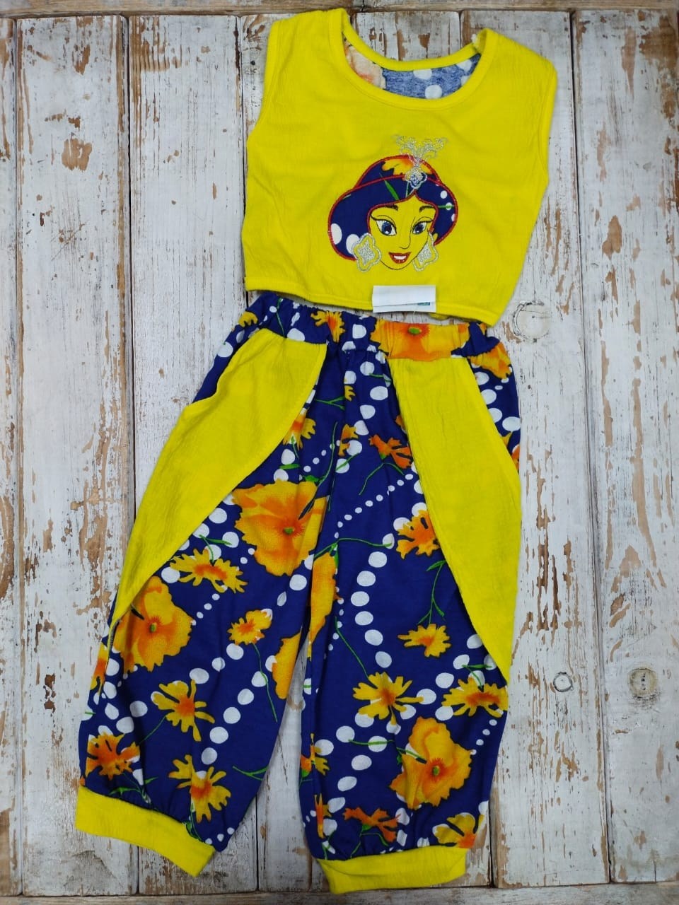 летний костюм для девочек,костюм для девочек,брюки для девочек,штаны для девочек,комплект одежды для девочек