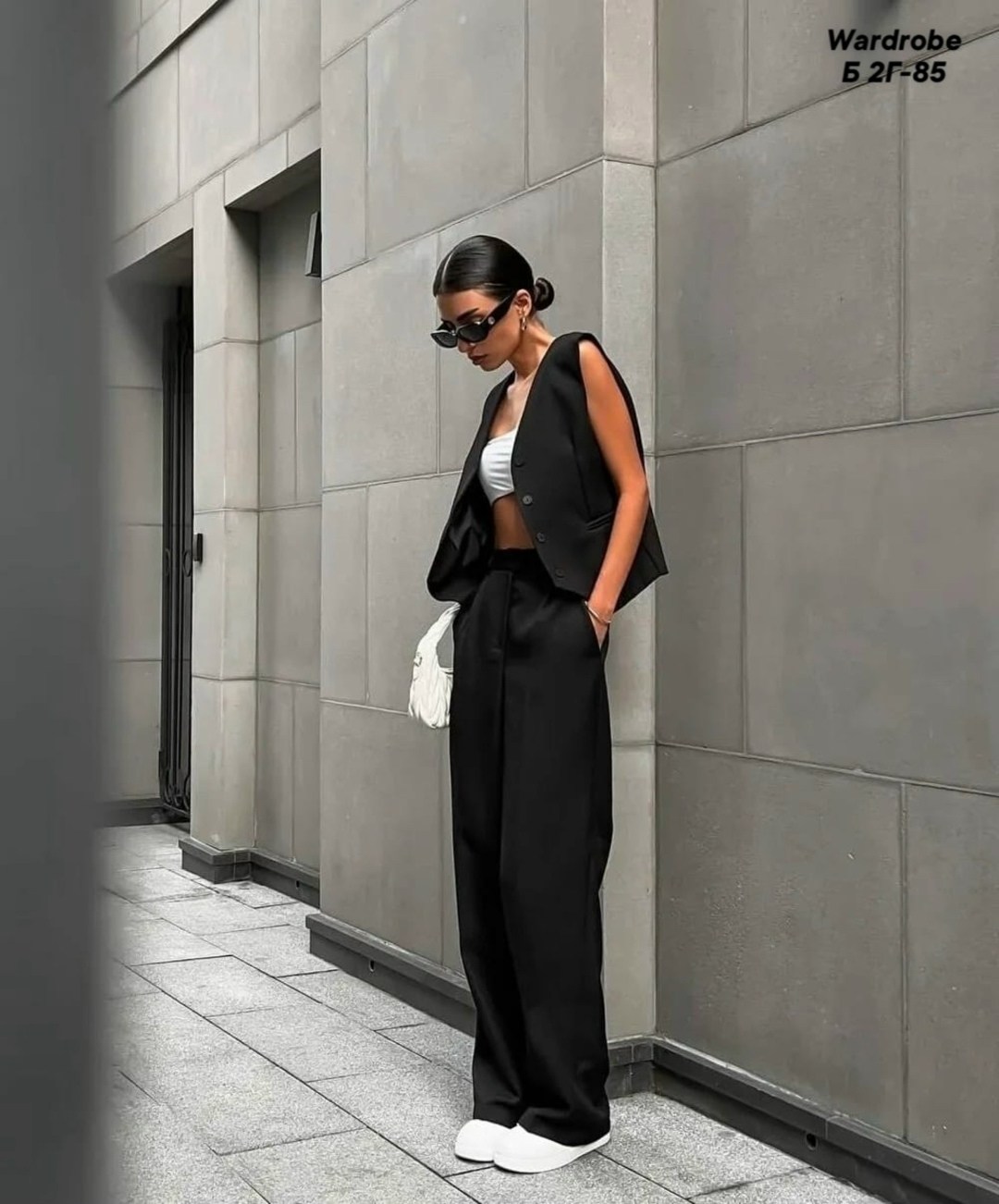 брючный костюм,брючный костюм taruxy женский свободного покроя,брючный костюм черный,костюм с жилеткой брючный adelva