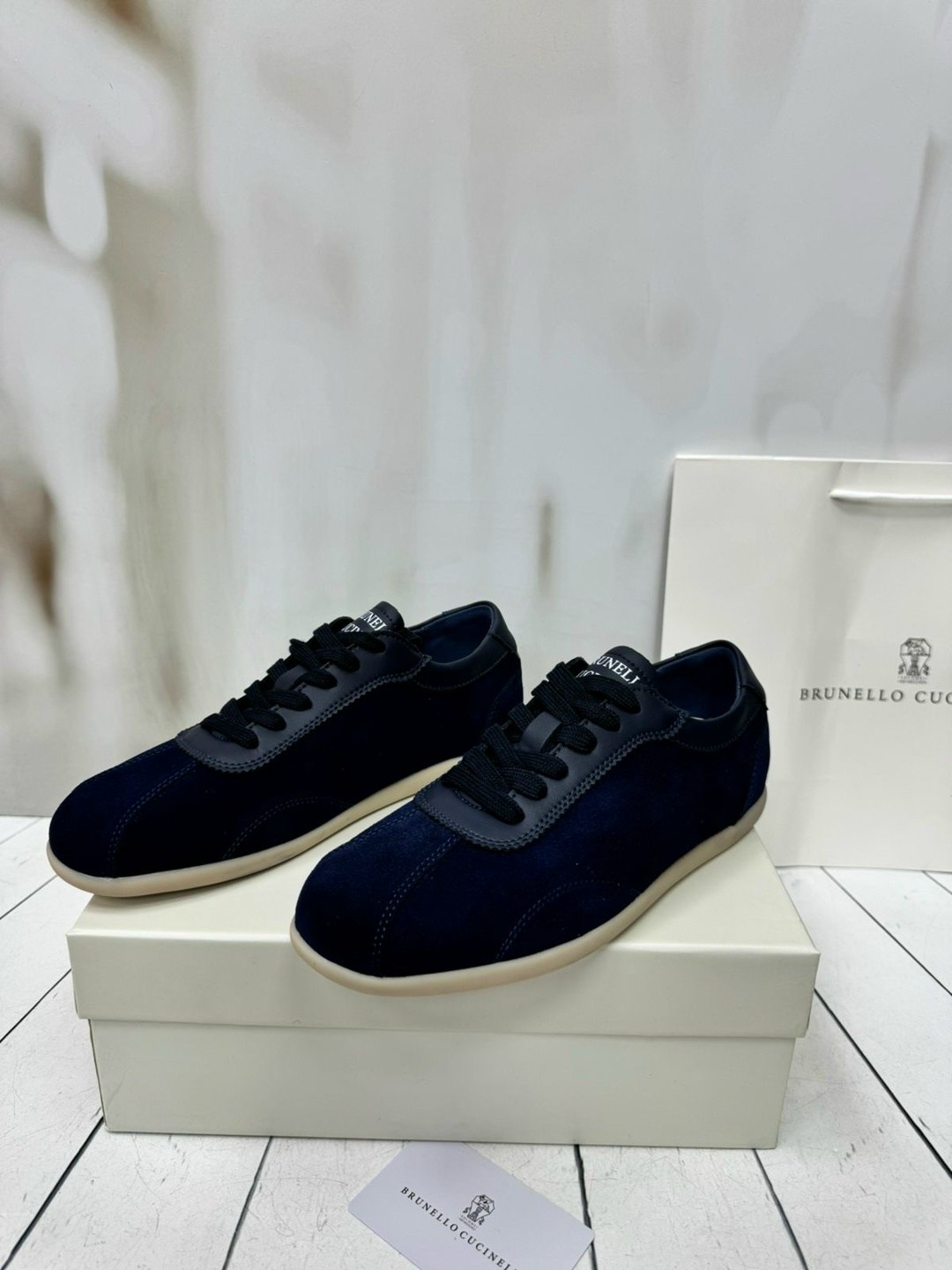 замшевые кроссовки brunello cucinelli,,brunello cucinelli кроссовки,замшевые кроссовки,замшевые кеды