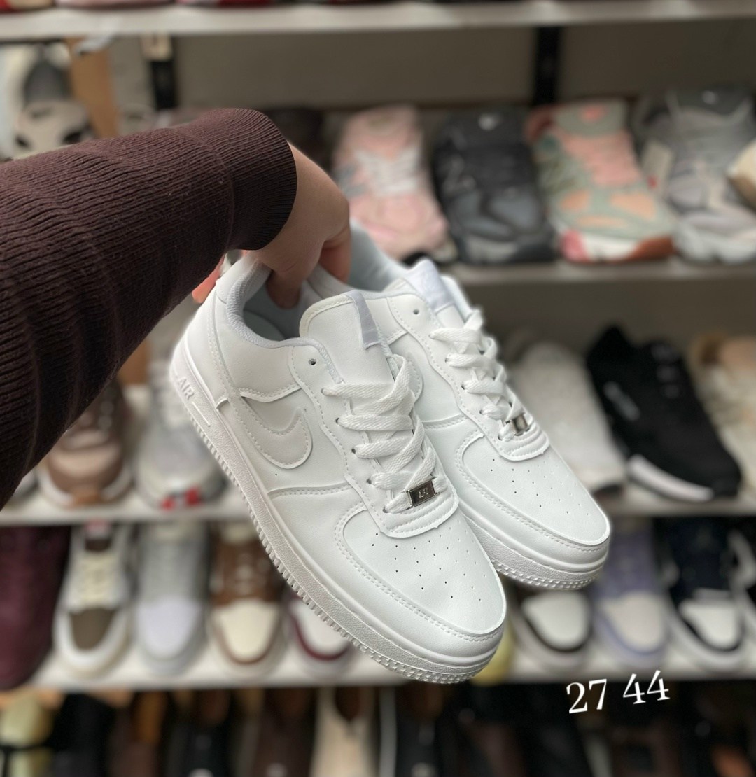 кросcовки nike air force 1,кроссовки женские nike air force 1,кроссовки nike air force 1 форсы белые кеды,кроссовки nike air force,реплика кроссовки найк женские